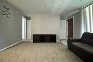 12548 Fairview Ave, Blue Island, IL 60406 - Photo 2