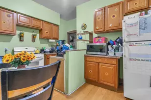 354 W Normal Pkwy, Chicago, IL 60621 - Photo 10