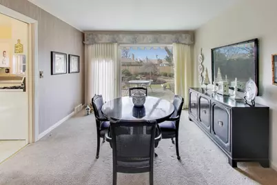 5630 N Kenton Avenue, Chicago, IL 60646 - Photo 6