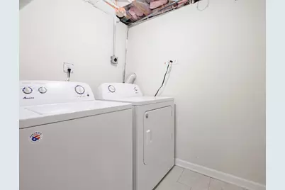 400 Country Lane, Streamwood, IL 60107 - Photo 16