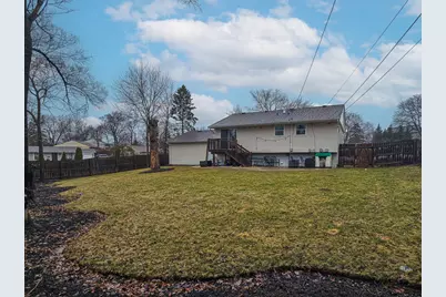 400 Country Lane, Streamwood, IL 60107 - Photo 18