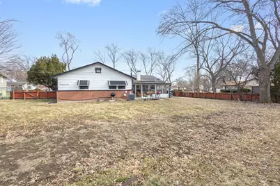 18842 Castle Road, Homewood, IL 60430 - Photo 18
