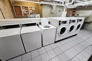 3950 N Lake Shore Dr, Chicago, IL 60613 - Photo 20