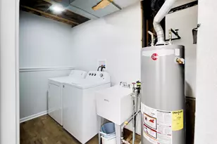 285 Loveland Dr, Glendale Heights, IL 60139 - Photo 36