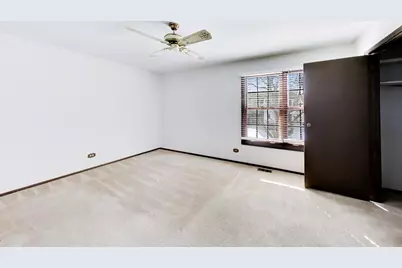 285 Loveland Drive, Glendale Heights, IL 60139 - Photo 20