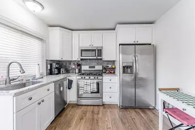 408 Colony Court, Bolingbrook, IL 60440 - Photo 6