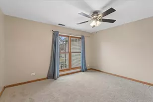 1449 Whitespire Ct, Naperville, IL 60565 - Photo 16