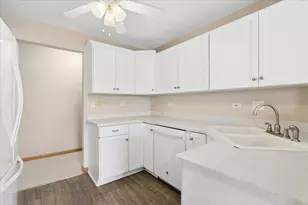 1449 Whitespire Ct, Naperville, IL 60565 - Photo 10