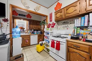 1323 17th St, Rock Island, IL 61201 - Photo 8