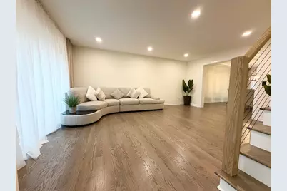 817 Cardiff Road, Naperville, IL 60565 - Photo 4