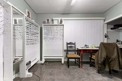 7847 S Maryland Avenue, Chicago, IL 60619 - Photo 6