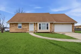 4036 W 187th Pl, Country Club Hills, IL 60478 - Photo 1