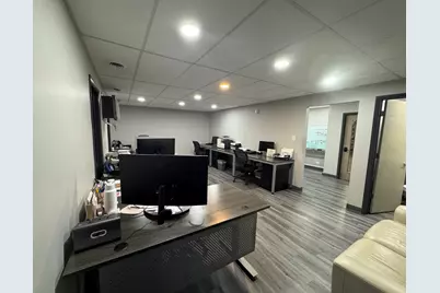 1025 Lunt Avenue #D, Schaumburg, IL 60193 - Photo 6