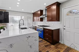 510 Florian Dr, Des Plaines, IL 60016 - Photo 6