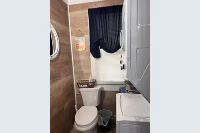 132 W Franklin Street W, Paxton, IL 60957 - Photo 8