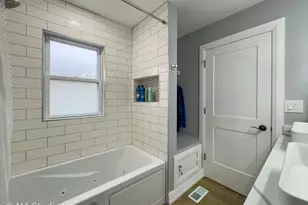 9017 Major Ave, Morton Grove, IL 60053 - Photo 30