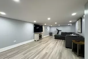 9017 Major Ave, Morton Grove, IL 60053 - Photo 44