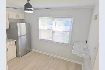 138 Algonquin Street, Park Forest, IL 60466 - Photo 10