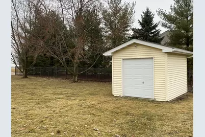 617 The Hague, Peotone, IL 60468 - Photo 38