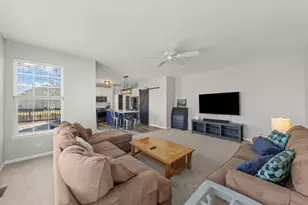 842 Dalton Ln, Bolingbrook, IL 60490 - Photo 10