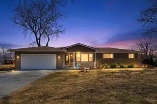 900 Barber Ln, Joliet, IL 60435 - Photo 1