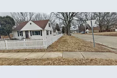 403 N Day Avenue, Rockford, IL 61101 - Photo 8