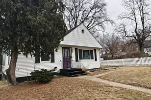 403 N Day Ave, Rockford, IL 61101 - Photo 4