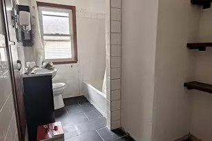 403 N Day Ave, Rockford, IL 61101 - Photo 16