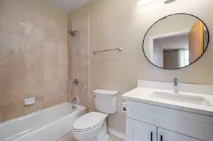 1808 S Michigan Ave, Chicago, IL 60616 - Photo 8