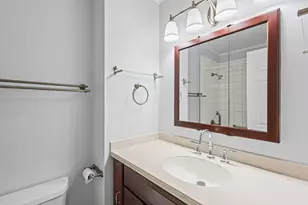 2703 Wayfaring Ln, Lisle, IL 60532 - Photo 16