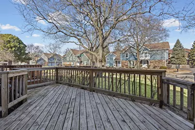 2703 Wayfaring Lane #B, Lisle, IL 60532 - Photo 4