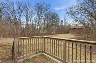 25423 W Highwoods Dr, Antioch, IL 60002 - Photo 24