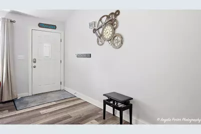 25423 W Highwoods Drive, Antioch, IL 60002 - Photo 10