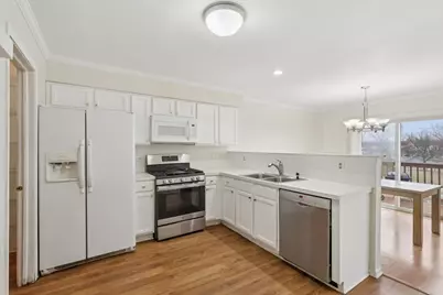 1102 Lillian Lane #1102, West Chicago, IL 60185 - Photo 8