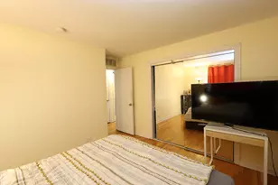 10111 Old Orchard Ct, Skokie, IL 60076 - Photo 18