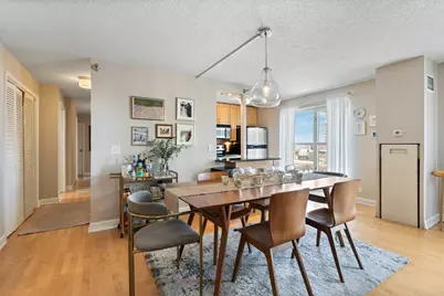 1212 N Lasalle Drive #1206, Chicago, IL 60610 - Photo 2