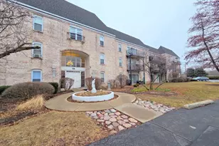 5001 Carriage Way Dr, Rolling Meadows, IL 60008 - Photo 1