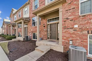 464 Valentine Way, Oswego, IL 60543 - Photo 2