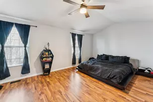 464 Valentine Way, Oswego, IL 60543 - Photo 14