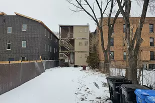 5319 S Calumet Ave, Chicago, IL 60615 - Photo 2