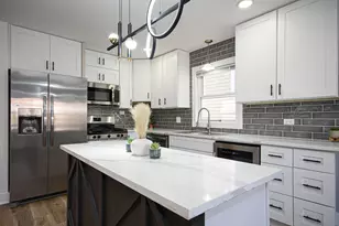 1005 W 103rd St, Chicago, IL 60643 - Photo 4