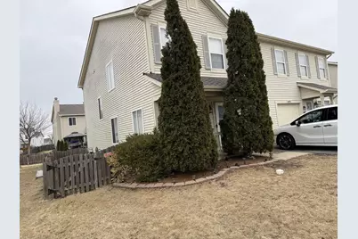 689 S Shannon Drive, Romeoville, IL 60446 - Photo 2