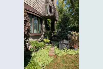 1810 Golf View Drive, Bartlett, IL 60103 - Photo 4