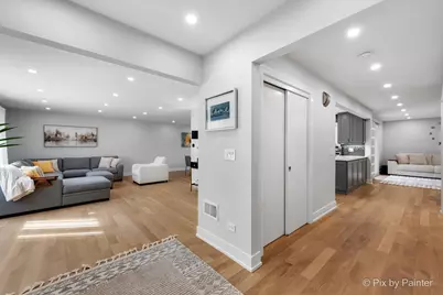 1214 E Suffield Drive, Arlington Heights, IL 60004 - Photo 2