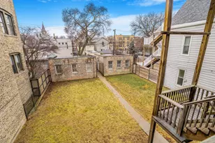 2953 W Belden Ave, Chicago, IL 60647 - Photo 10