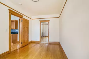 2953 W Belden Ave, Chicago, IL 60647 - Photo 14