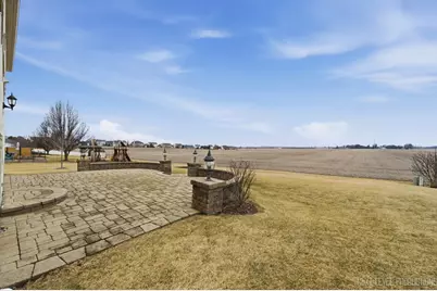 2593 Moutray Lane, North Aurora, IL 60542 - Photo 4