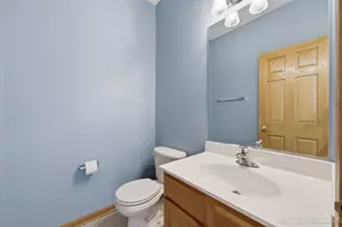 2593 Moutray Ln, North Aurora, IL 60542 - Photo 20