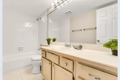 741 Old Creek Court, Elk Grove Village, IL 60007 - Photo 20