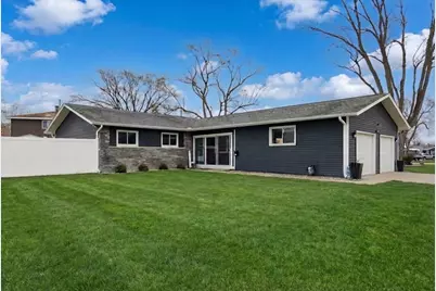 1109 S Edson Avenue, Lombard, IL 60148 - Photo 1